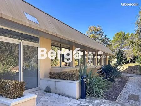 bureaux 290 m² valbonne