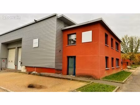 bureaux 130 m² brignais