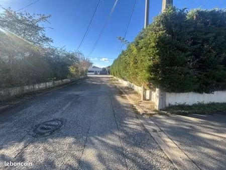 local industriel 90 m²