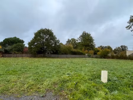 vente terrain 634 m² à limoges (87000)  58 000 €