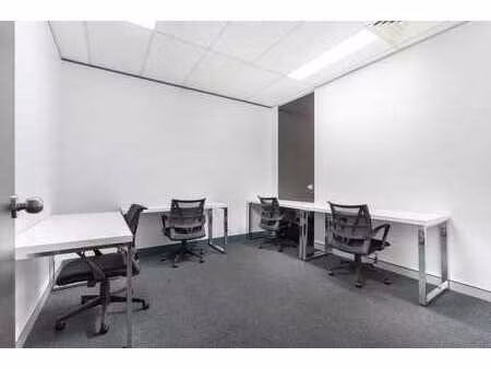 bureau pour 5 employés à regus airport pegasus park