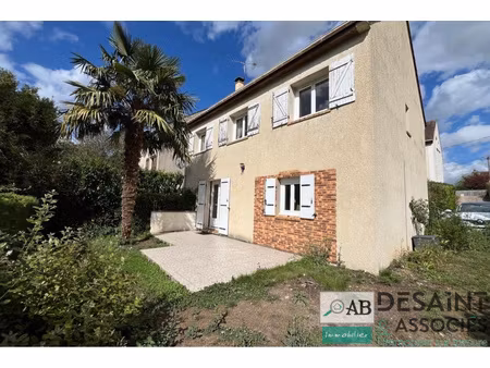 crécy la chapelle  maison individuelle de 126 m2 avec 4 cham