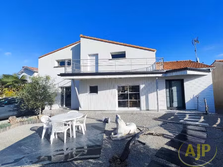 maison la faute sur mer 4 pièce(s) 113 m2