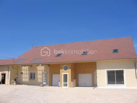 corps de ferme de 370 m² à saint-aubin