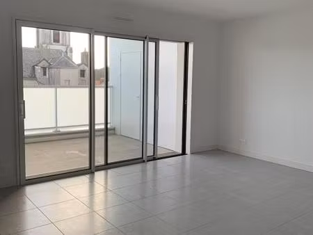 appartement t3 de 72 50m² - suce sur erdre - jt1632