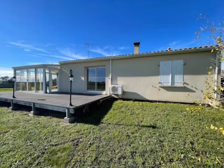 vente maison 5 pièces 110 m² à saint-angeau (16230)  169 000 €