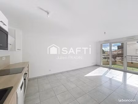 appartement 3 pièces 66 m²