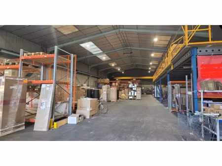 local d'activite a louer saint barthelemy d'anjou