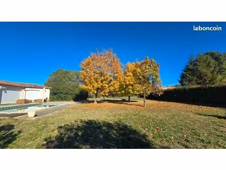 terrain 1500 m² vernegues