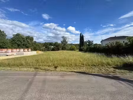 vente terrain 2390 m² à saint-julien-les-rosiers (30340)  94 000 €