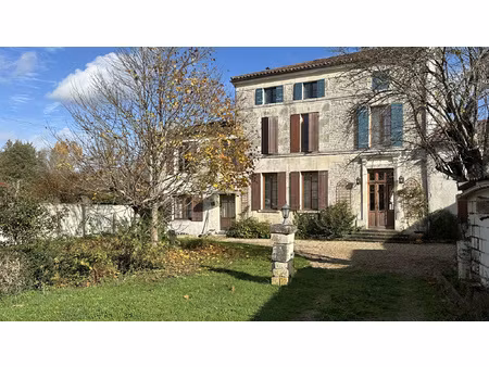 accueillante maison de maître