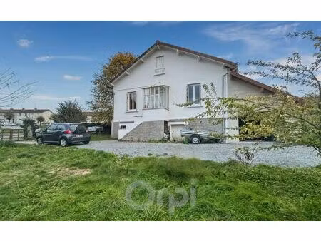 maison bessines-sur-gartempe 114.3 m² t-5 à vendre  134 000 €