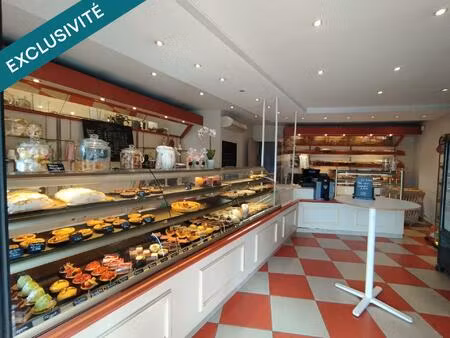 boulangerie  pâtisserie et un logement de 55m2.