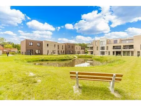 energiezuinige nieuwbouwwoning met 3 slaapkamers vlakbij het centrum van hasselt