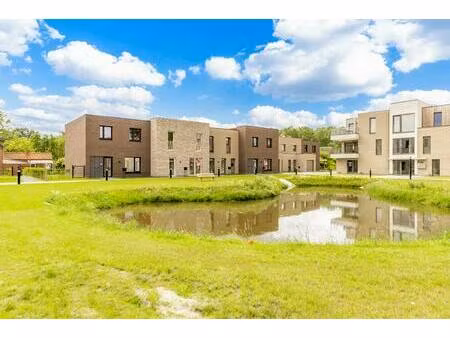 energiezuinige nieuwbouwwoning met 3 slaapkamers vlakbij het centrum van hasselt