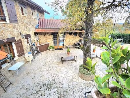 magnifique demeure authentique et cossue