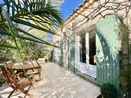 proche sainte-cecile - belle maison de plain-pied et garage