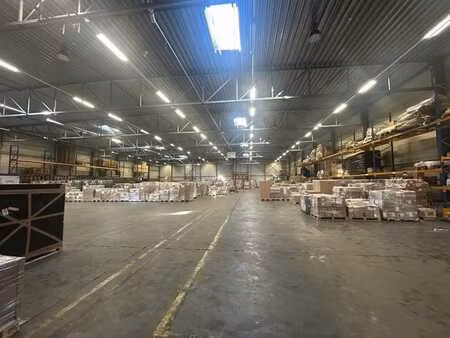entrepôt logistique à louer à machelen