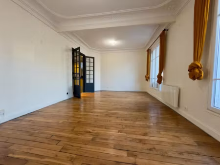 location locaux professionnels 84 m² à enghien-les-bains (95880)  2 300 €