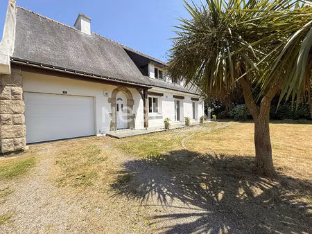 maison traditionnelle à vendre à remungol 5 chambres sur un beau terrain de 2530 m² avec g