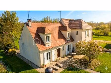 maison traditionnelle de 193 m² à hodenc-en-bray