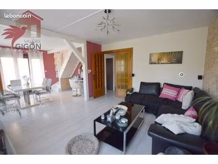 duplex 4 pièces 105 m²