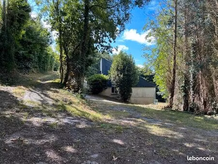 maison de ville 9 pièces 232 m²