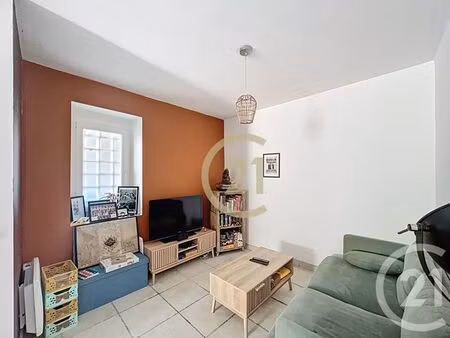 maison à louer - 2 pièces - 54 71 m2 - remoulins - 30 - languedoc-roussillon