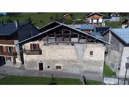 magnifique maison de village avec grand potentiel
