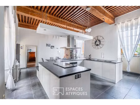 maison de caractère avec jardin proche belleville en beaujolais