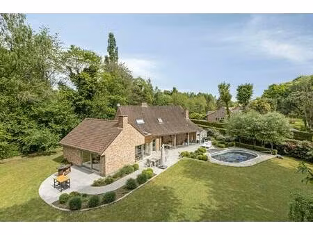 prachtige villa op toplocatie in bierghes.