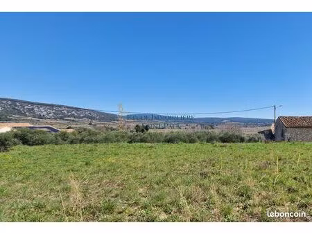 terrain 300 m² saint-jean-de-fos