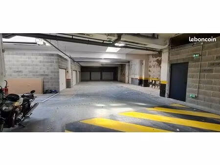 parking 379 m² saint brieuc