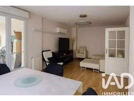 iad france fanny alves