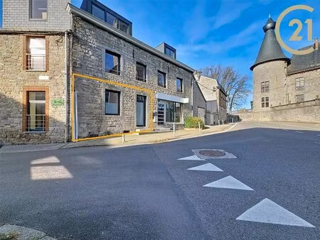 surface commerciale à louer de 50 m² à bioul (vbd50585)