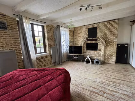 maison mitoyenne trois chambres sans extérieur
