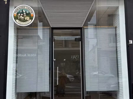 local commercial 35 m²