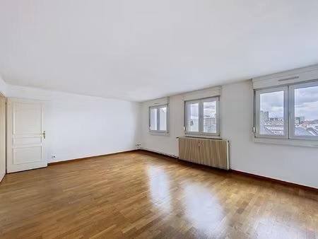 appartement 2 pieces - faubourg de pierre
