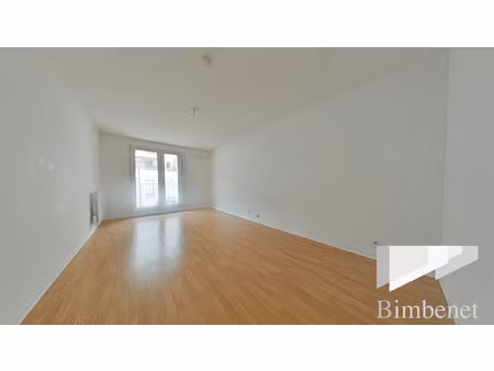 proche tram et hyper centre charmant appartement 3 pieces