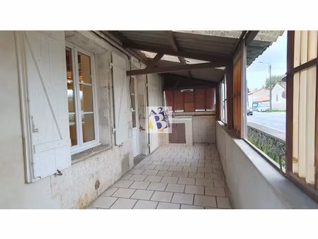 vente maison 4 pièces 93 m² à fleac (16730)  127 000 €