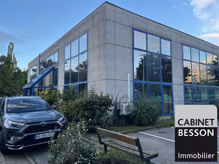 location local professionnel 73m² gieres 38610