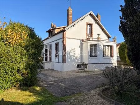 maison de 124 m² à saint-clement