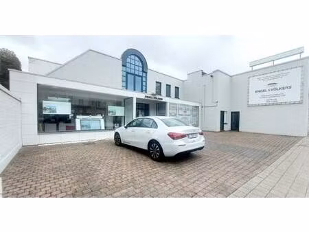 industrieel gebouw te koop in kortrijk