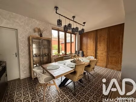 maison 7 pièces 165 m²