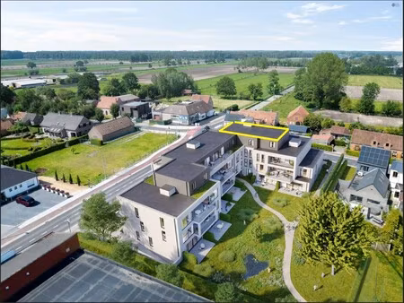 riant penthouse appartement