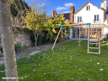 maison 7 pièces 169 m²