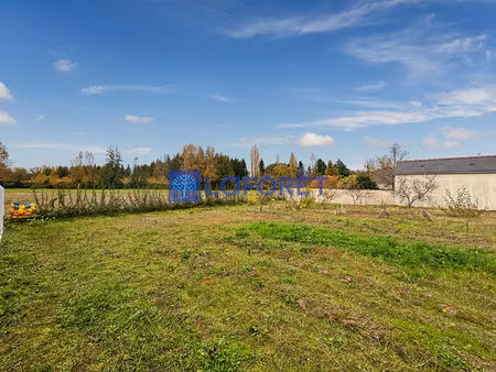 terrain près de allonnes à vendre