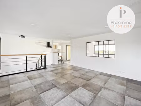 location local commercial