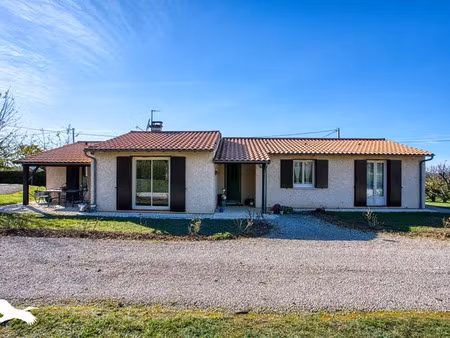 vente maison 4 pièces 115 m² à nailhac (24390)  234 000 €