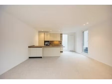 appartement à vendre à rue alban poulet 33 chênée (vbd50613)